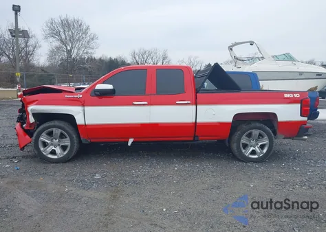 2019 Chevrolet Silverado 1500 Ld Silverado Custom z USA, uszkodzony, nr VIN 2GCVKMEC6K1143360